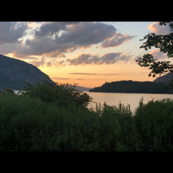 Meet your Posher, Sonya - Picture 1 of 1